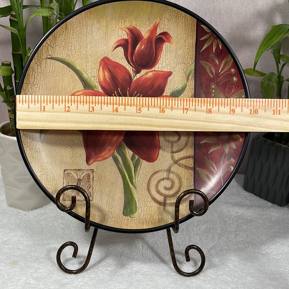🌱🌿🌺 Crimson Lily Decorator Plate 🌺🌿🌱 - Picture 5 of 8